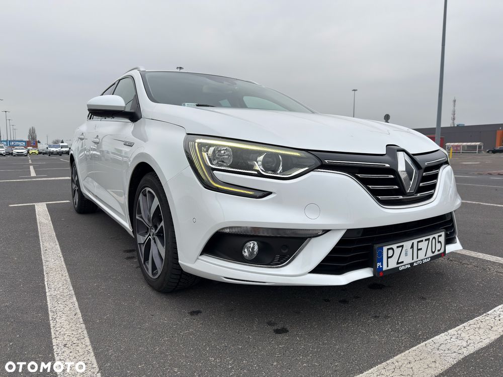 Renault Megane 1.2 Energy TCe Bose - 11
