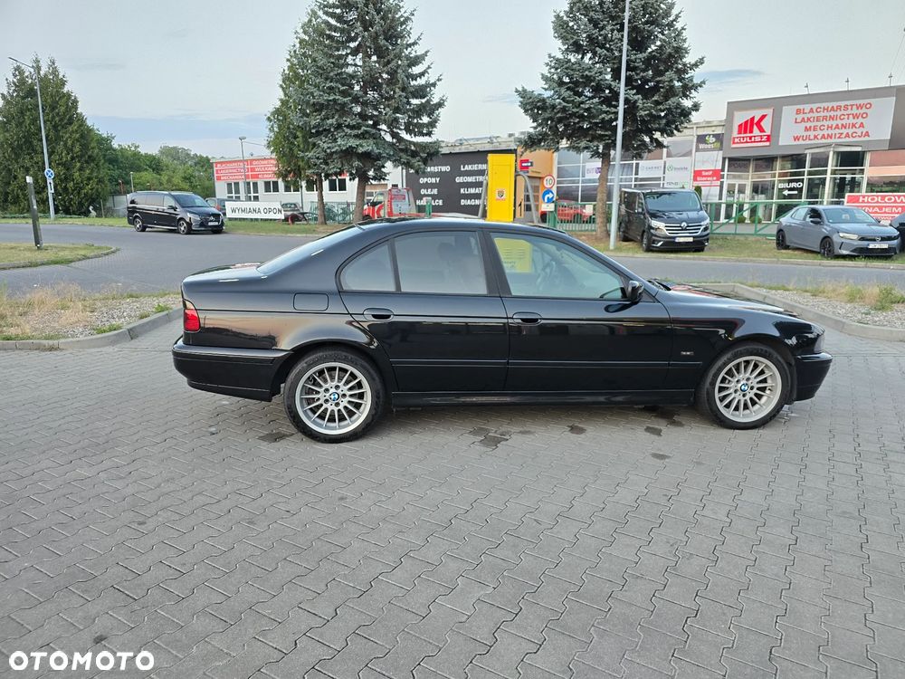 BMW Seria 5 - 9