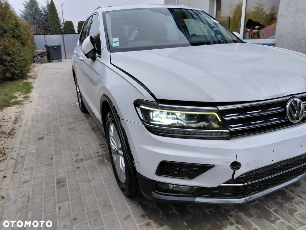 Volkswagen Tiguan - 12