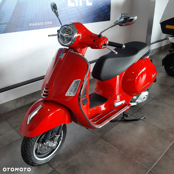 Vespa GTS