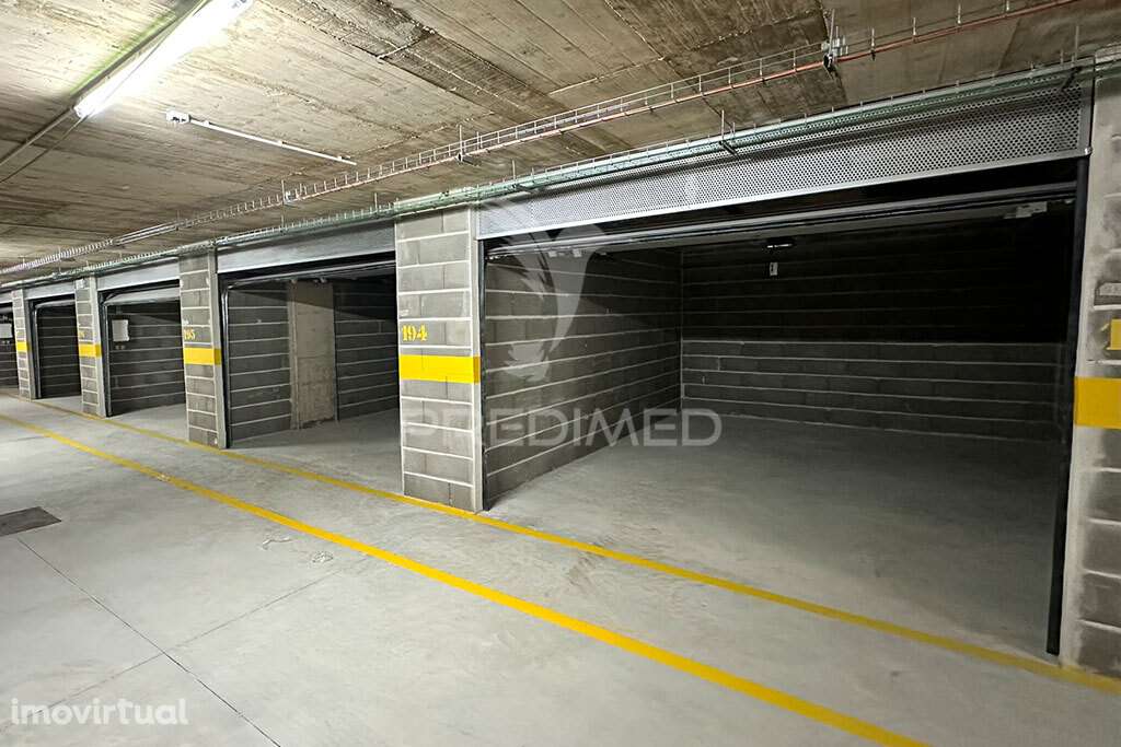 Garagens individuais (Boxes) em Portimão - Grande imagem: 3/17