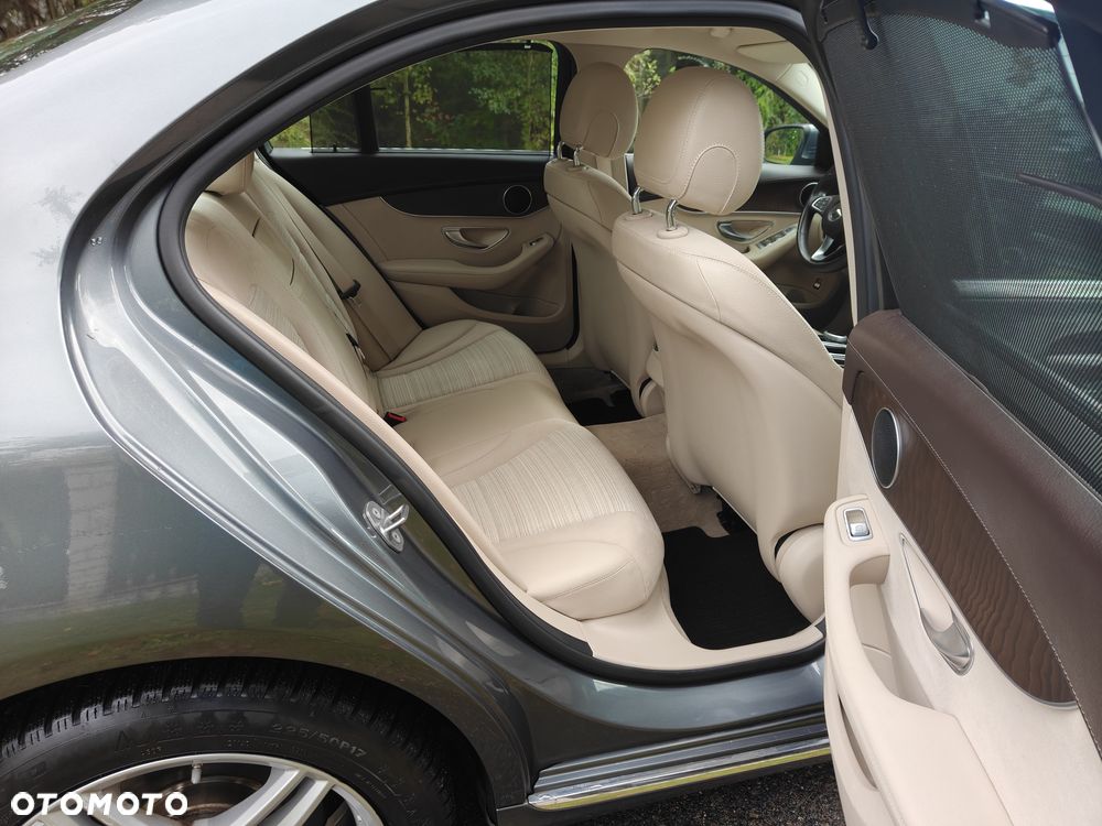 Mercedes-Benz Klasa C 180 - 8