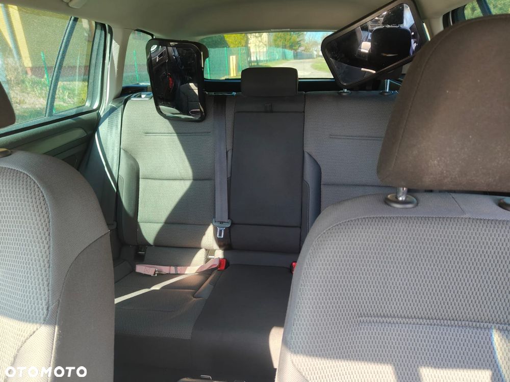 Volkswagen Golf 1.6 TDI DPF Comfortline - 4