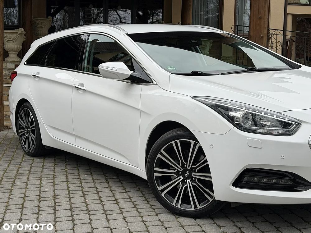 Hyundai i40 Kombi blue 1.7 CRDi DCT Premium - 5