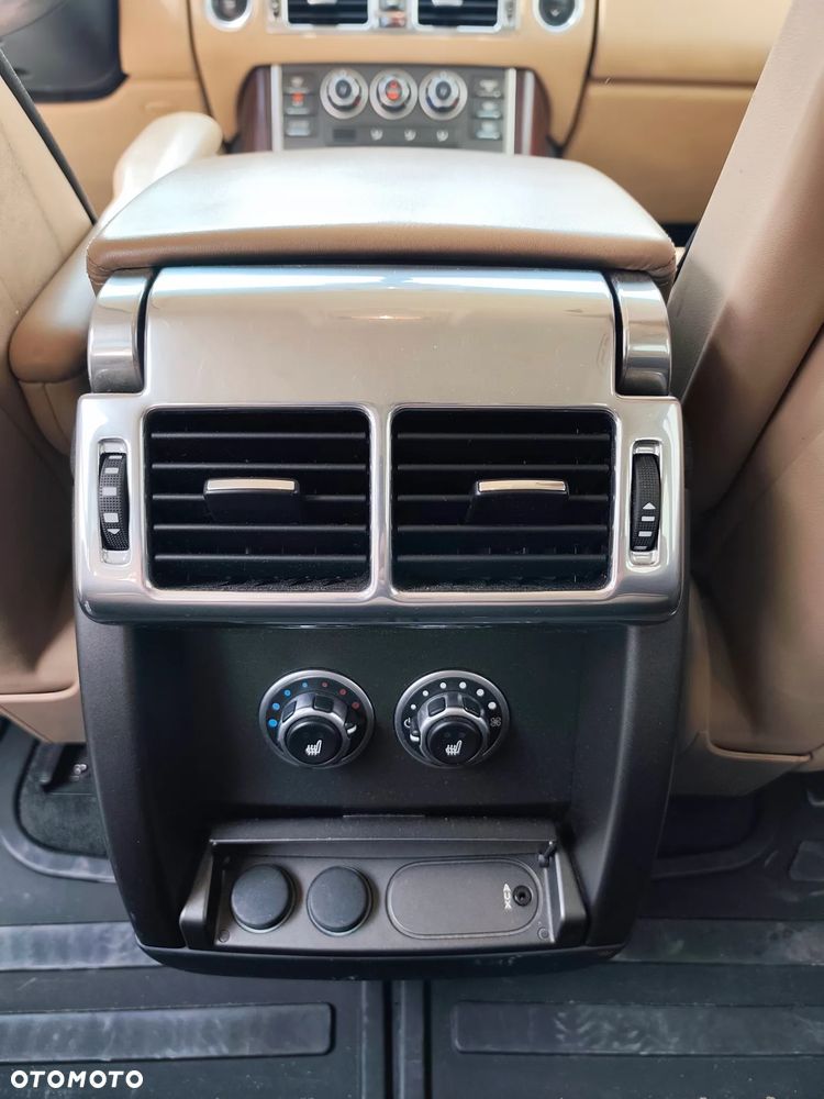Land Rover Range Rover 4.4SD V8 LWB Vogue EU6 - 4