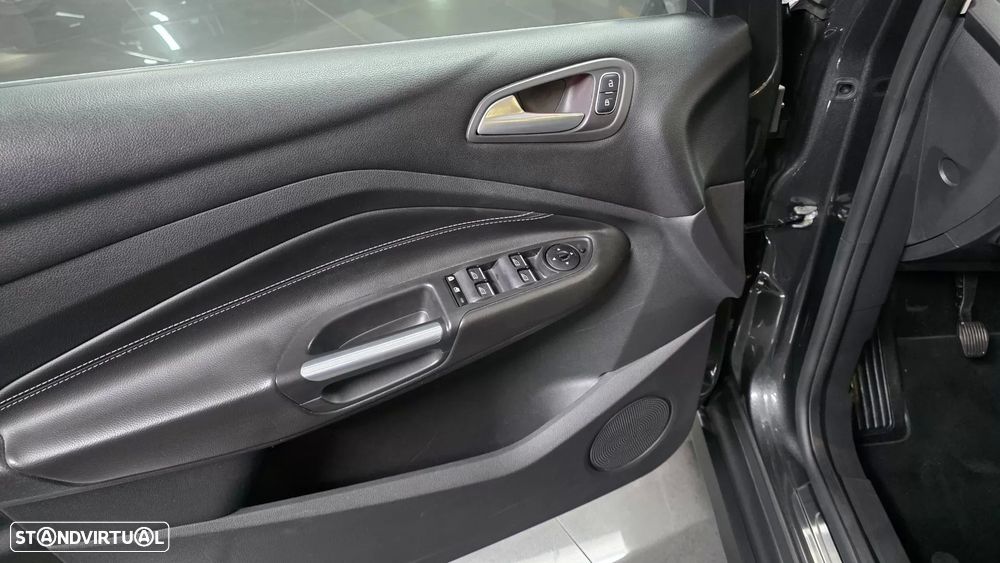 Ford C-Max 1.0 SCTi Titanium S/S - 4