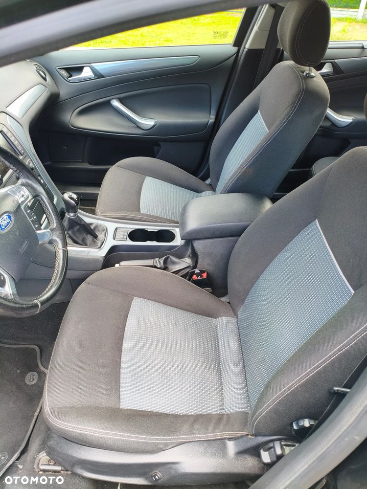 Ford Mondeo 2.0 Titanium - 5