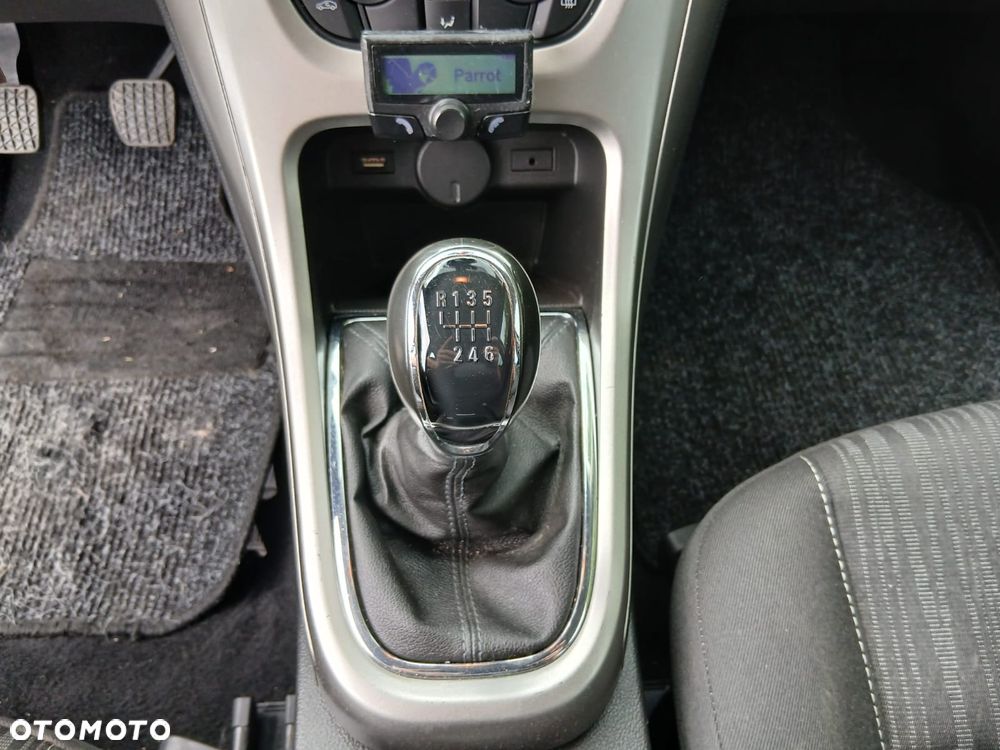 Opel Astra 1.4 Turbo Design Edition - 27