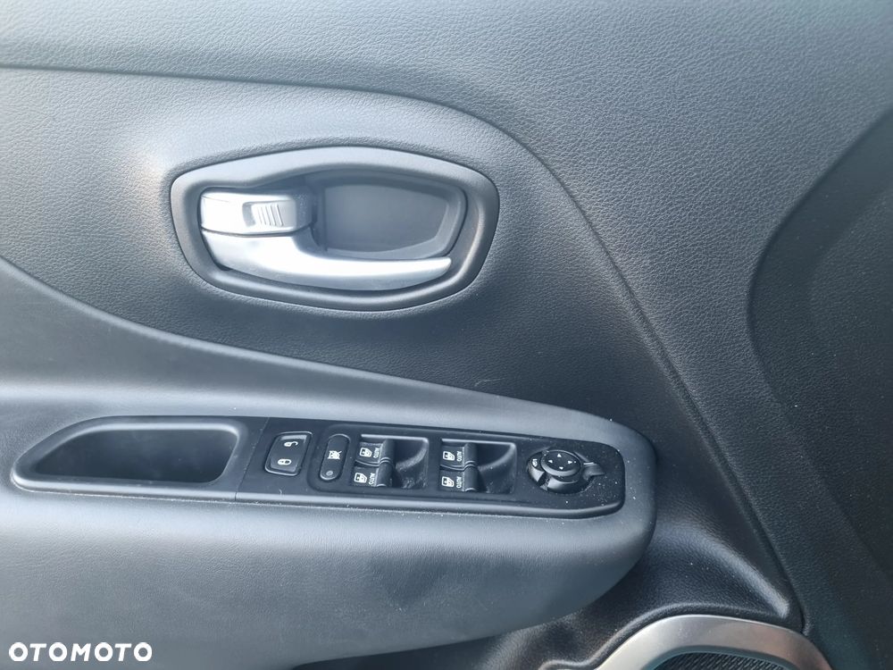 Jeep Renegade 1.3 GSE T4 Turbo Limited FWD S&S - 31