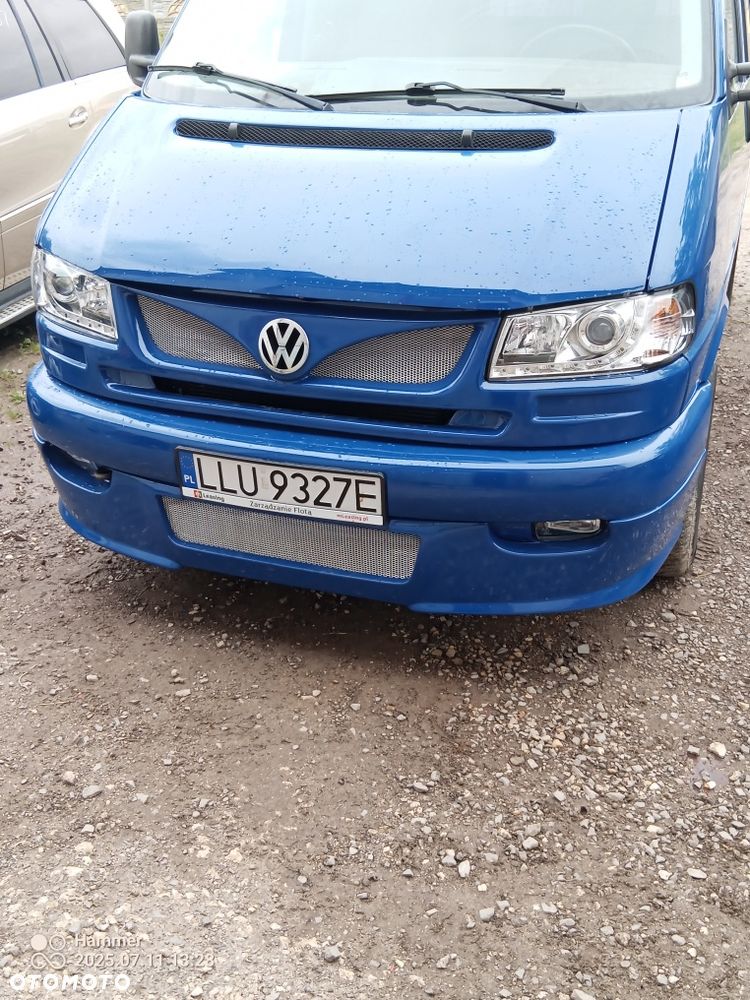 Volkswagen Multivan - 6