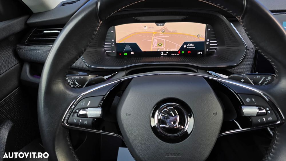 Skoda Octavia Combi 2.0 TDI (Green tec) DSG Style - 24