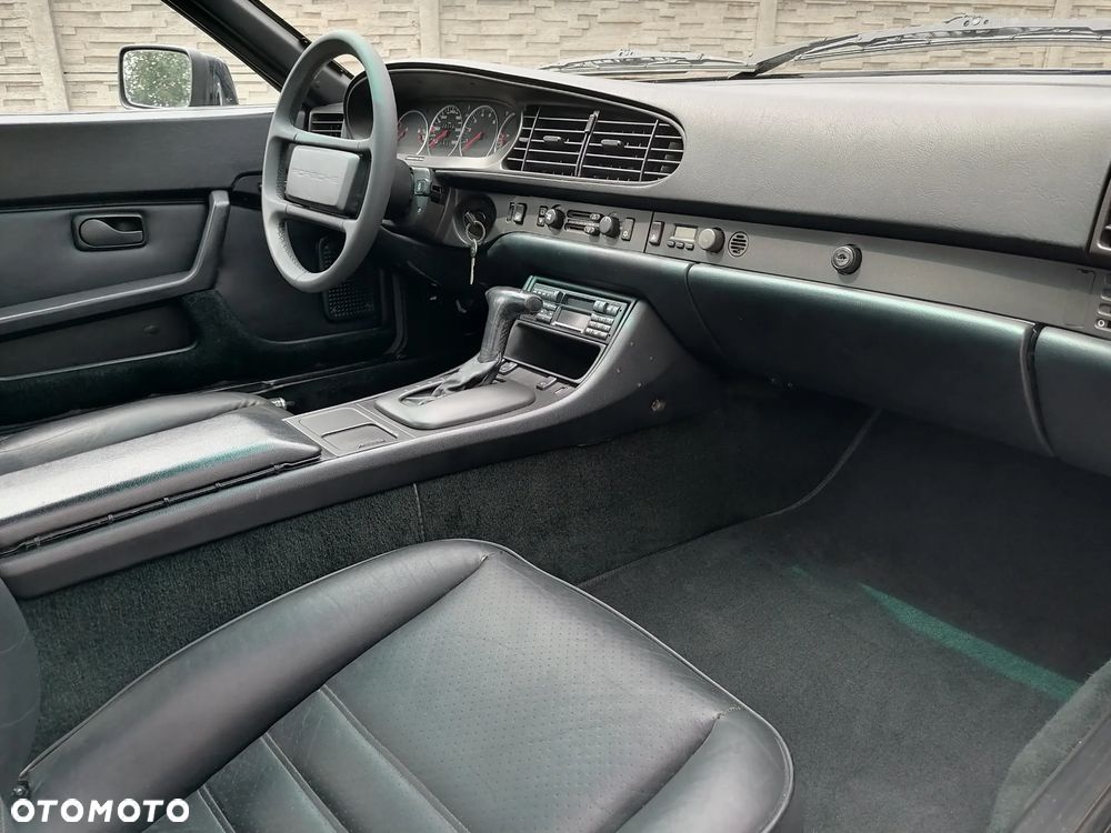 Porsche 944 - 4