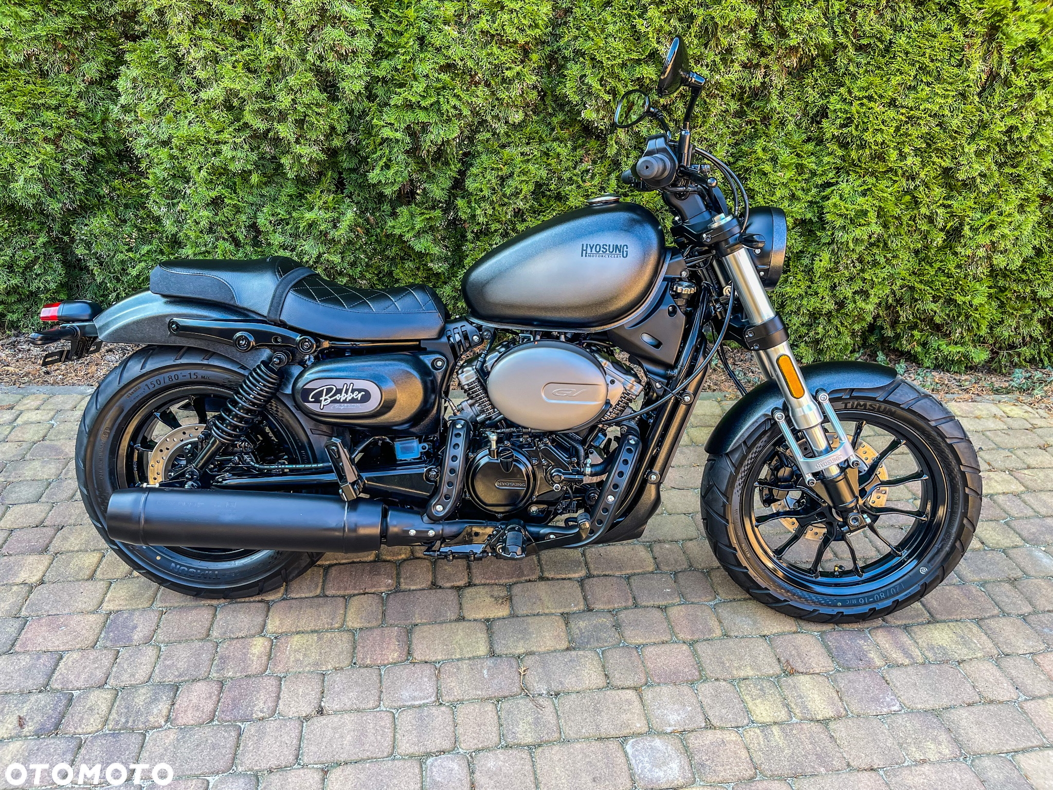 Hyosung GV - 2