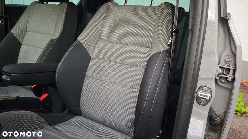 Skoda Fabia 1.2 TSI MONTE CARLO - 14