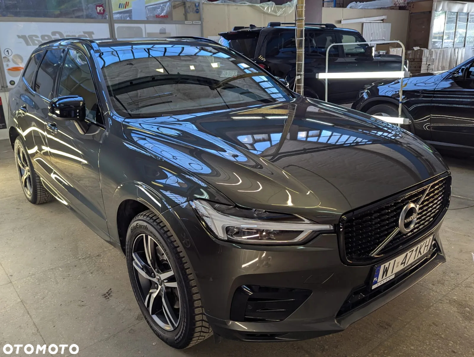 Volvo XC 60 B4 D AWD R-Design - 3
