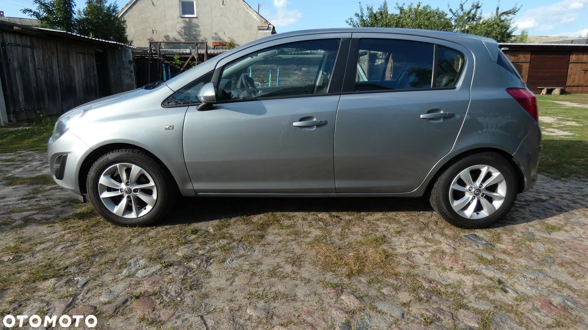 Opel Corsa 1.2 16V Enjoy - 4