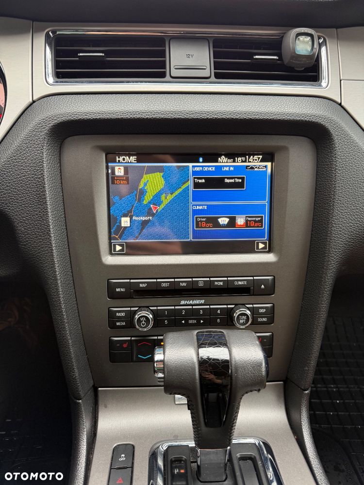 Ford Mustang 3.7 V6 Premium - 17