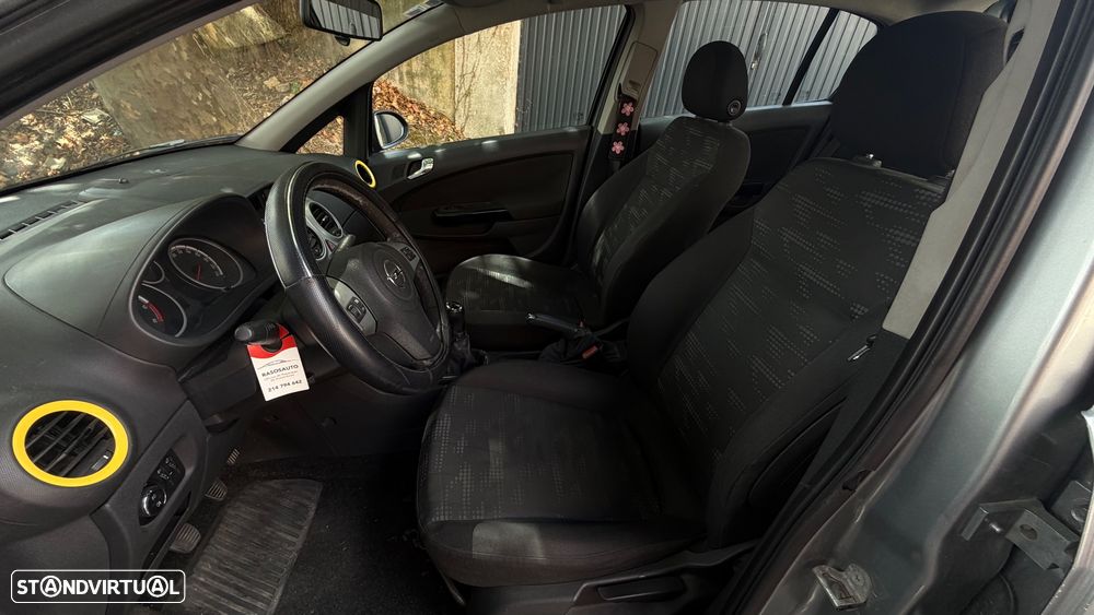 Opel Corsa 1.3 CDTi Enjoy - 11