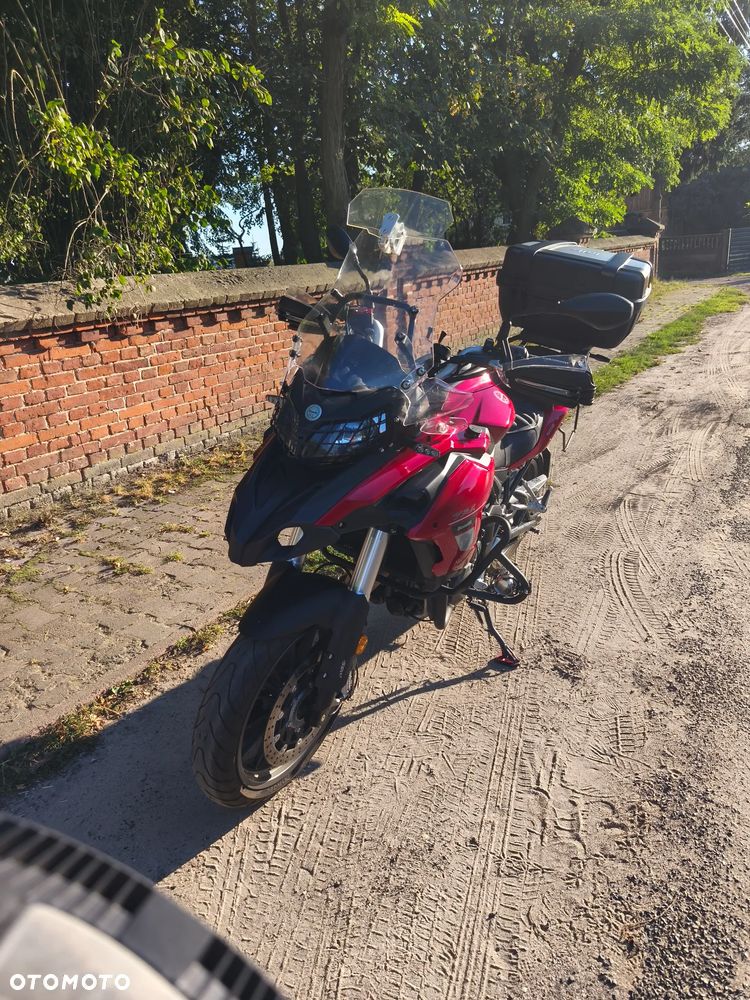 Benelli TRK 502 - 11