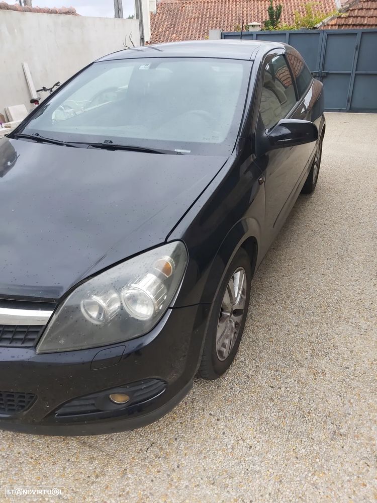Opel Astra GTC 1.3 CDTI - 2