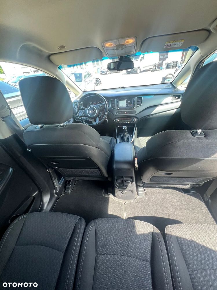 Kia Carens 1.6 GDI M - 13