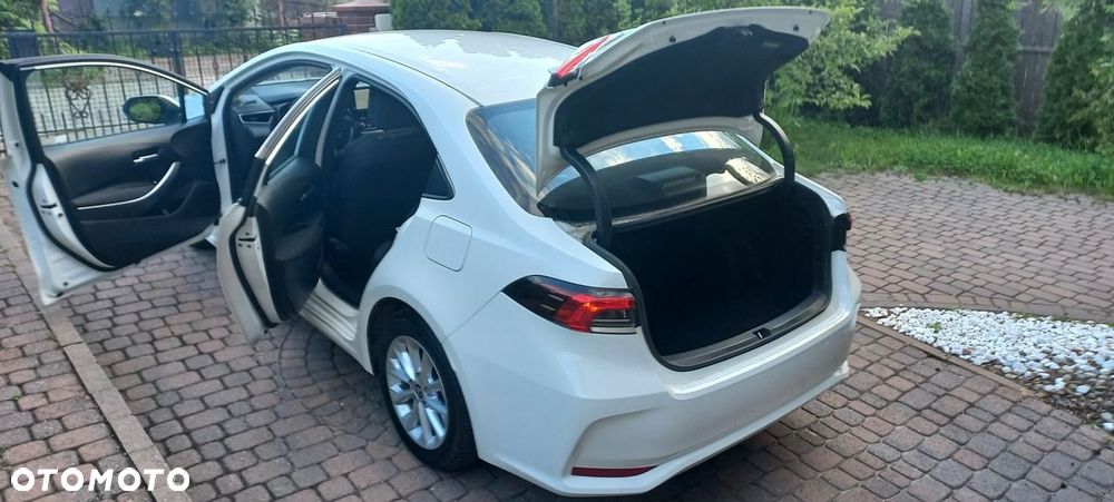 Toyota Corolla 1.8 Hybrid GPF Comfort - 3