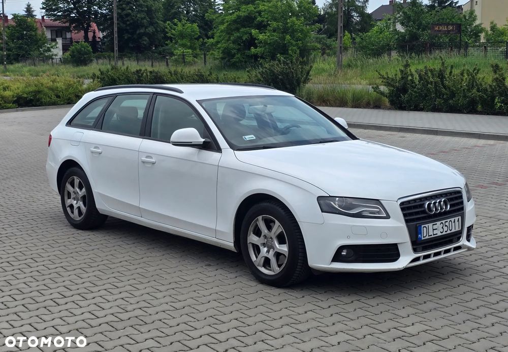 Audi A4 Avant - 6