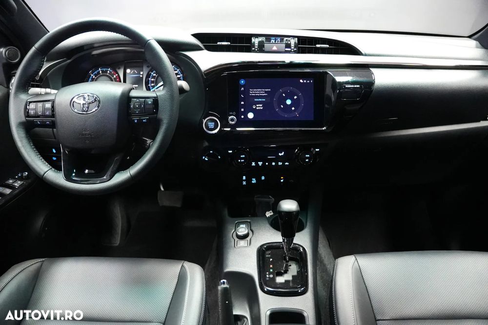 Toyota Hilux 2.8D 204CP 4x4 Double Cab AT MHEV Invincible - 7