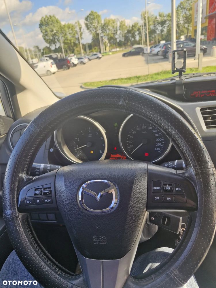 Mazda 5 - 13
