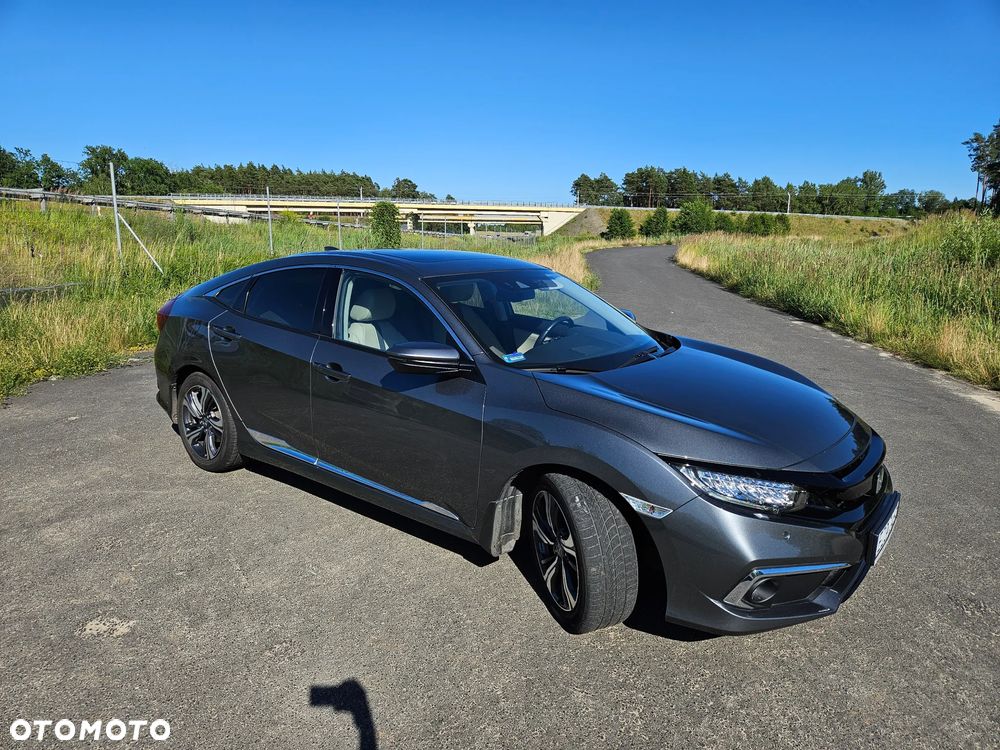 Honda Civic 1.5 T Executive CVT - 2