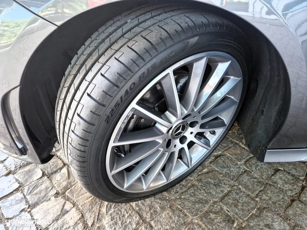 Mercedes-Benz CLA 200 Shooting Brake AMG Line Aut. - 12