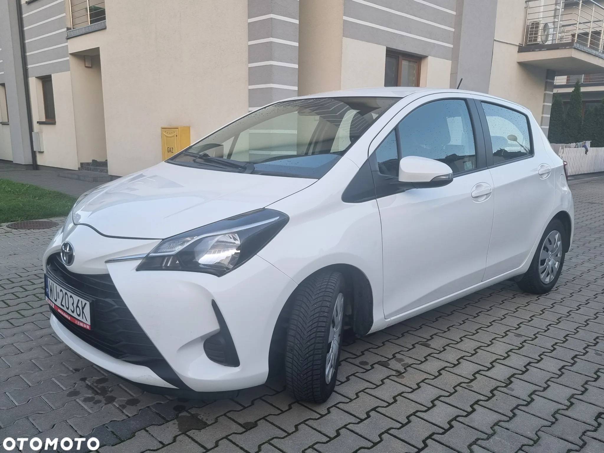 Toyota Yaris 1.5 Active - 4
