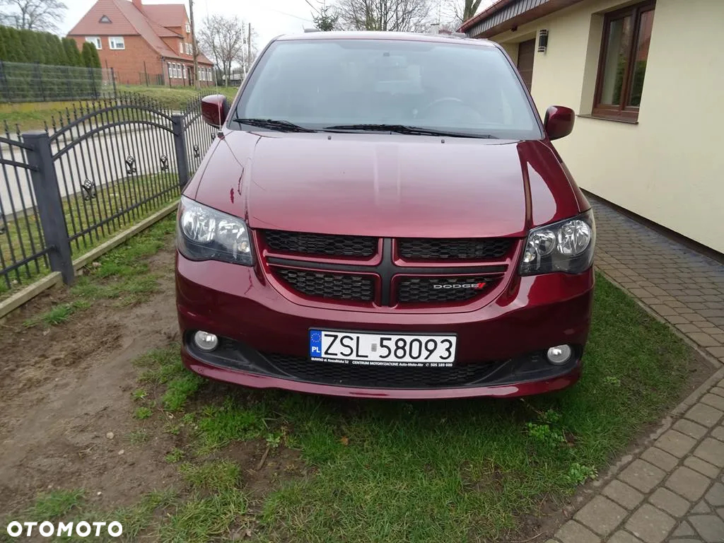 Dodge Grand Caravan 3.6 R/T - 2