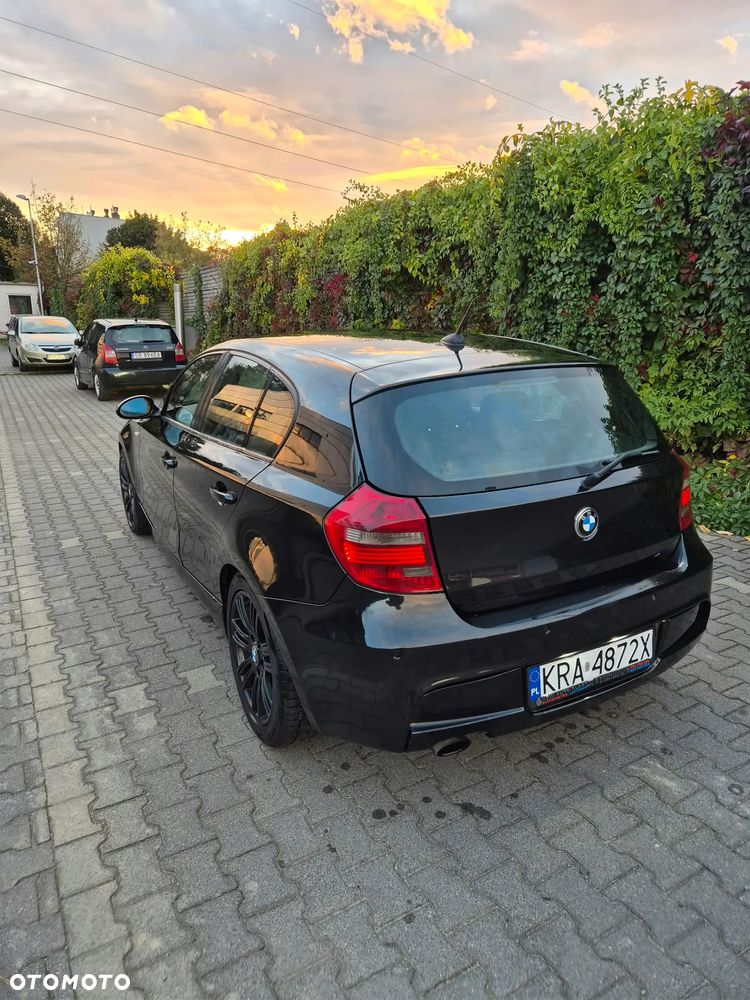 BMW Seria 1 123d DPF Edition Sport - 14