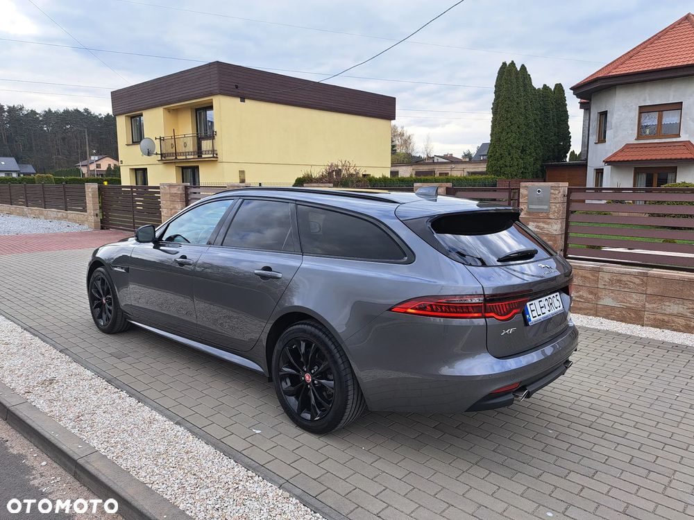 Jaguar XF P250 R-Dynamic SE - 3