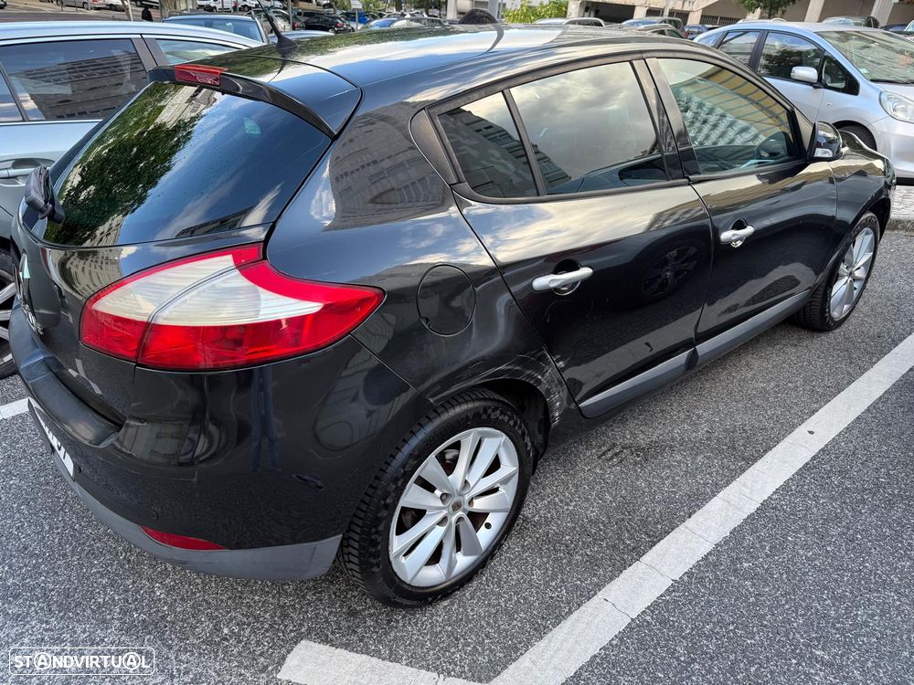 Renault Mégane 1.5 dCi Dynamique S - 3