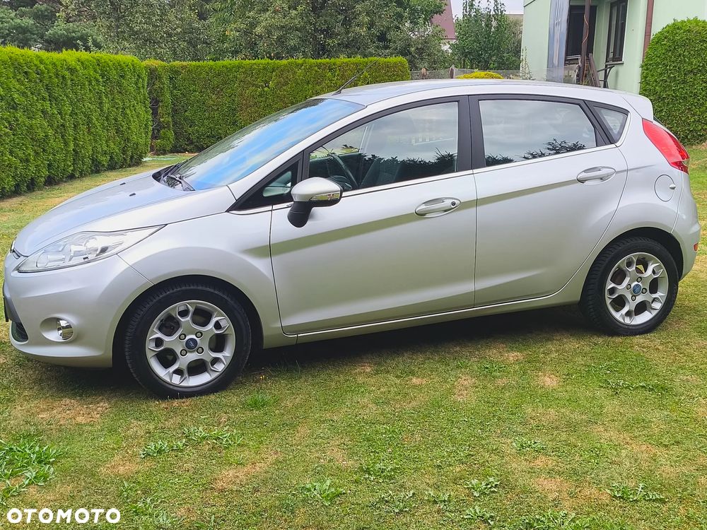 Ford Fiesta 1.25 Titanium EU5 - 5