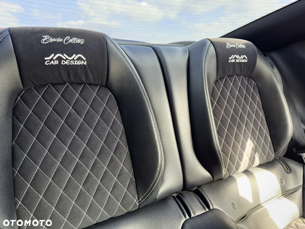 Ford Mustang 5.0 V8 GT - 14