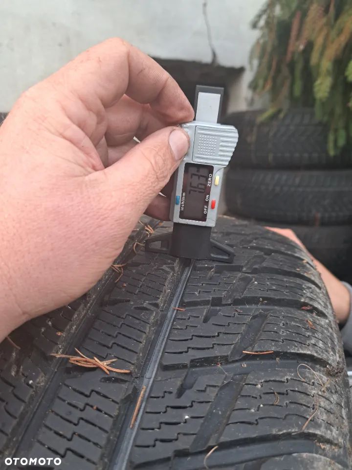 Opony zimowe Nokian WR SUV 3 255/45R20 105 V XL 4 opony zimowe Nokian WR SUV 3 255/45 R20 105V XL 7mm - 16