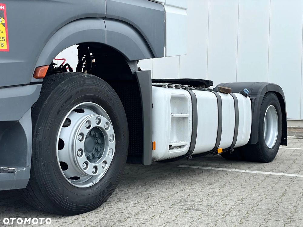 Mercedes-Benz ACTROS 1845 / STANDARD / SALON PL - 9