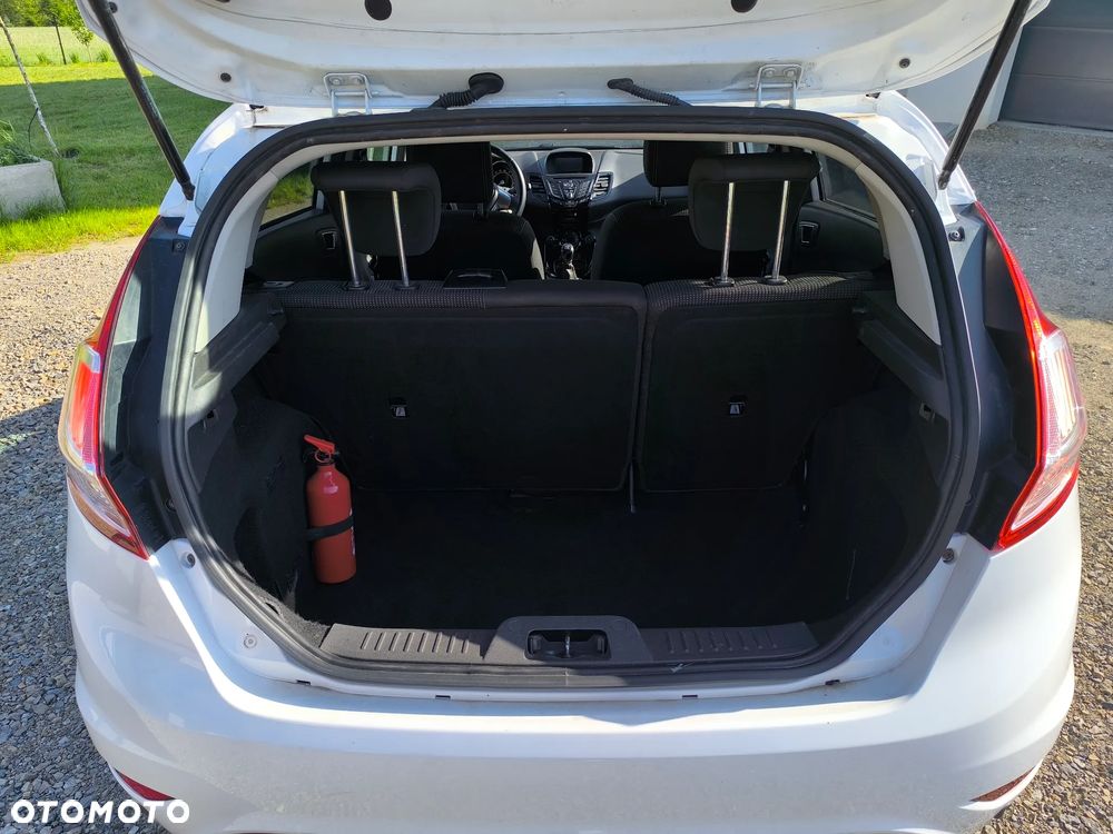 Ford Fiesta - 7