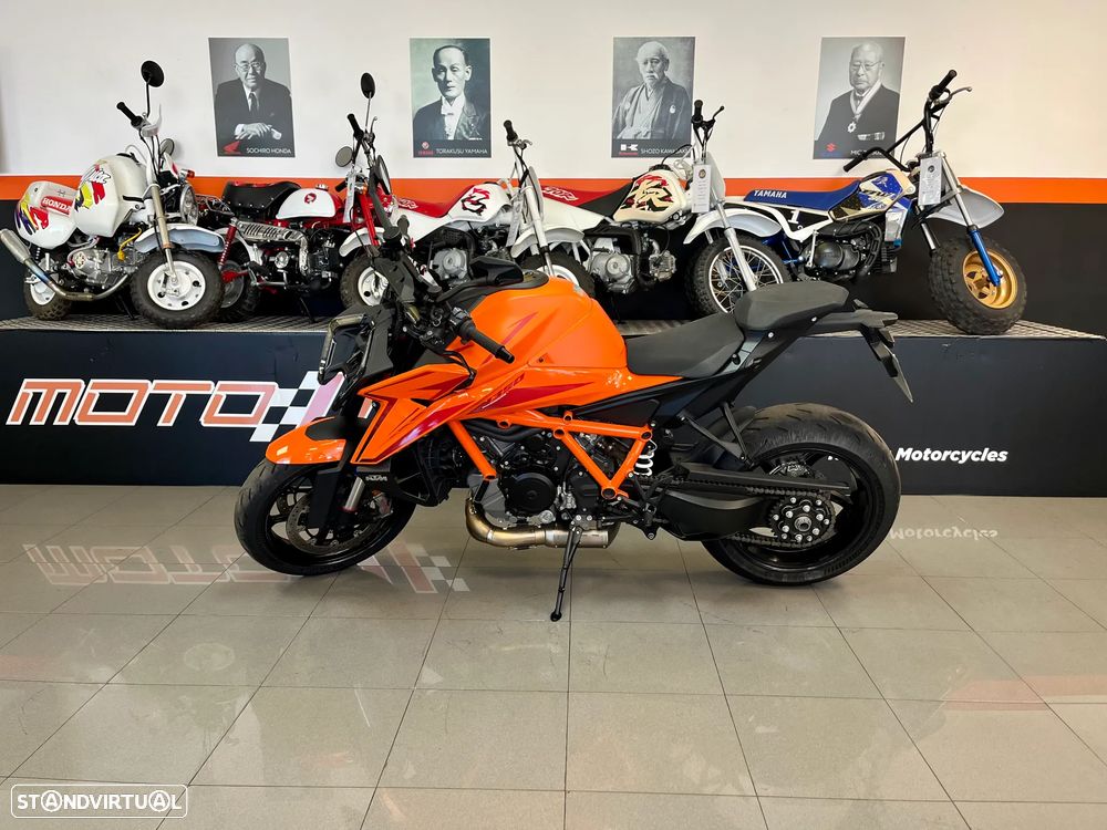 KTM 1390 Super Duke R - 6
