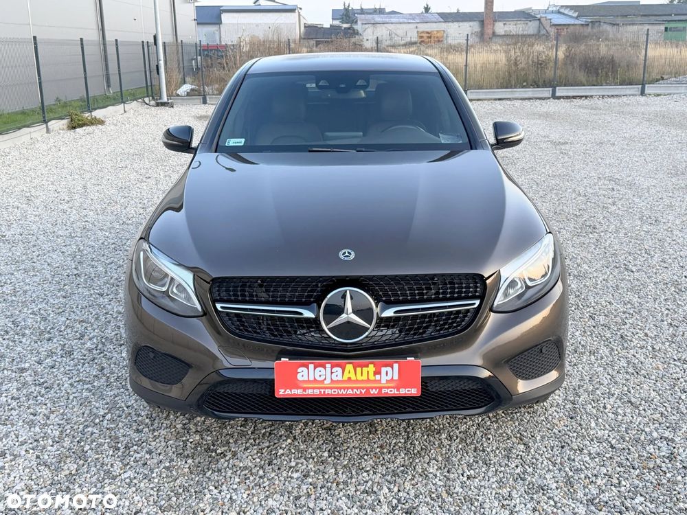 Mercedes-Benz GLC - 11