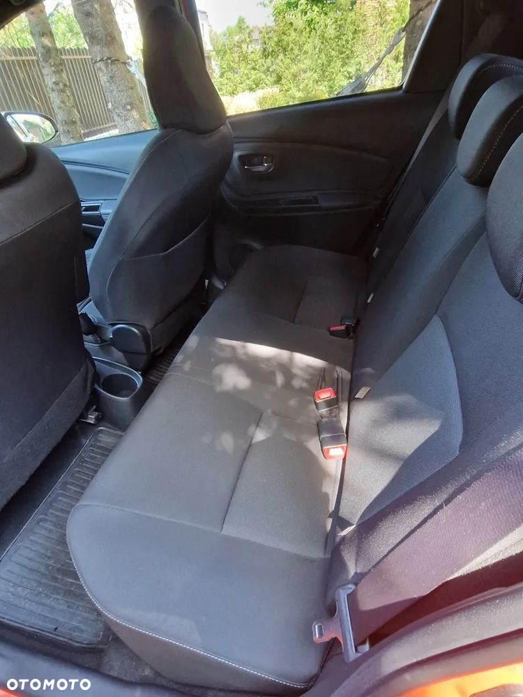 Toyota Yaris 1.33 Selection Vibe - 9
