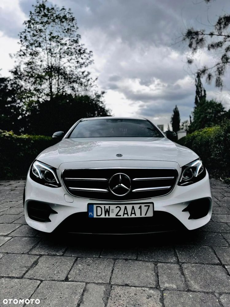 Mercedes-Benz Klasa E 220 d 9G-TRONIC - 3