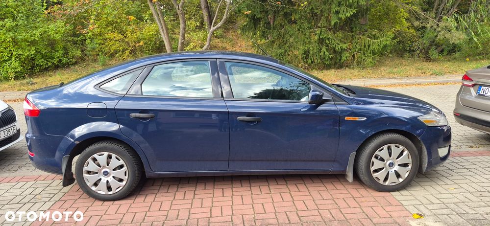 Ford Mondeo - 12