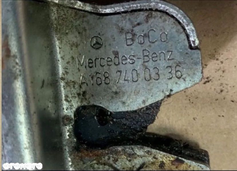 A1687400336 zamek klapy bagażnika mercedes a klasa w168 lift - 3