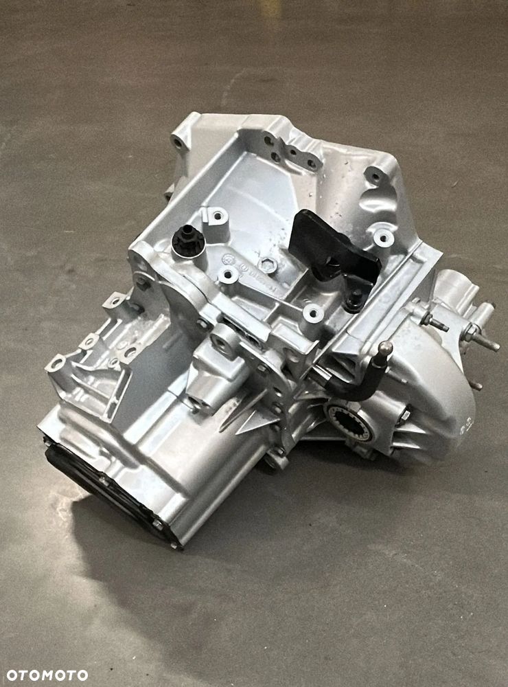Skrzynia biegów 20XJ05 OPEL CORSA PEUGEOT 208/2008 1.2 Turbo THP - 2