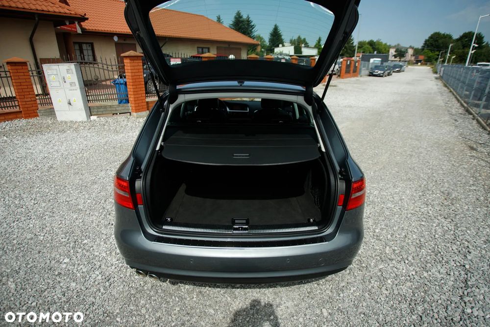 Audi A4 Avant 2.0 TDI e DPF Attraction - 29