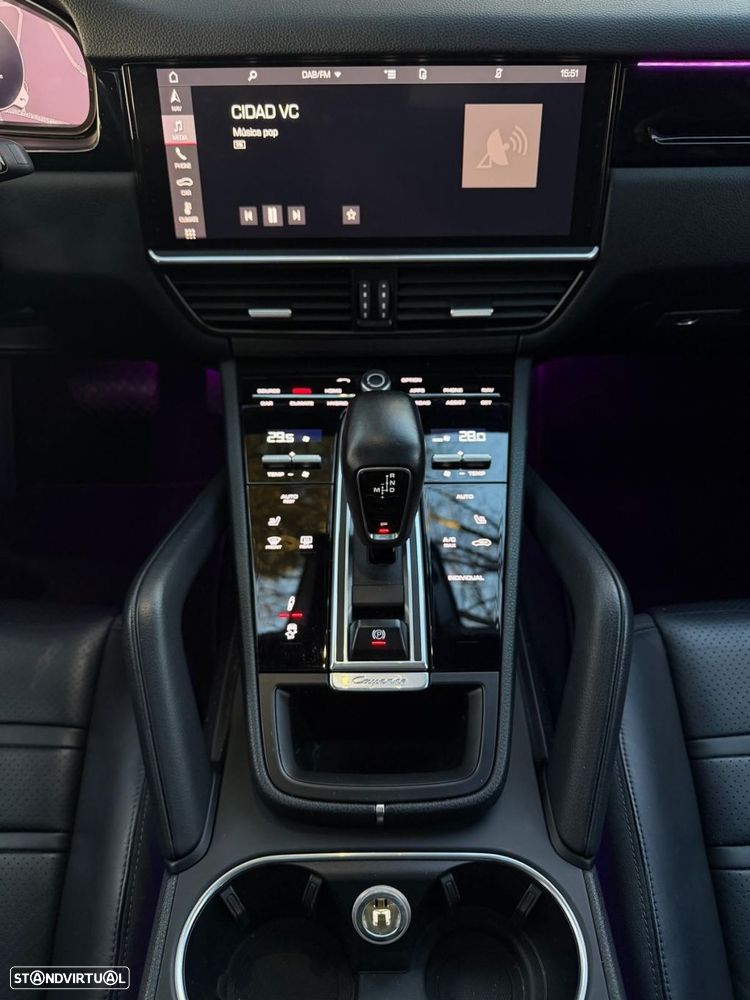 Porsche Cayenne E-Hybrid - 38